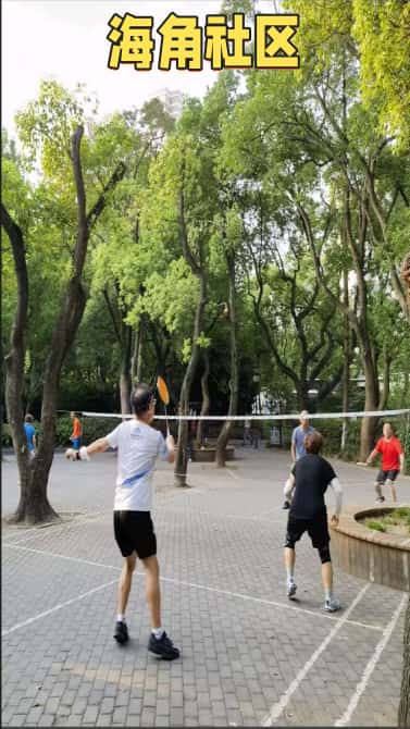 社区下载竖版海报